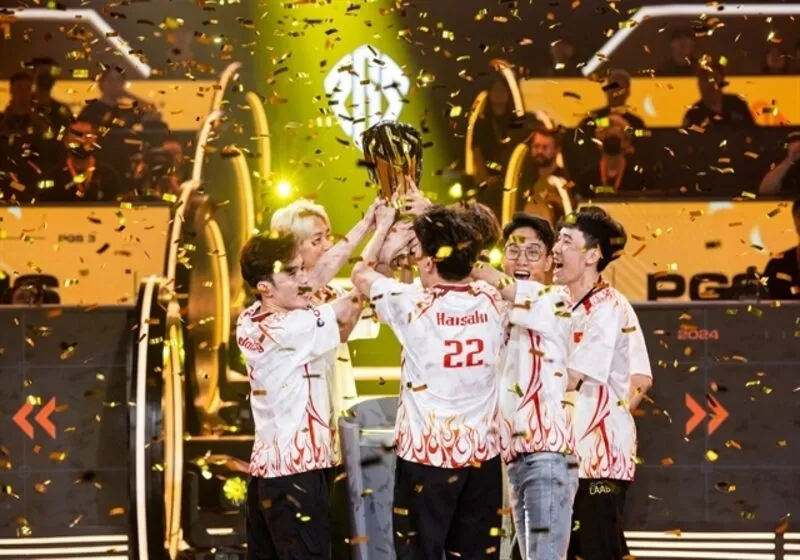 Đội tuyển Việt Nam CES giành cúp vô địch PUBG Global Series 3